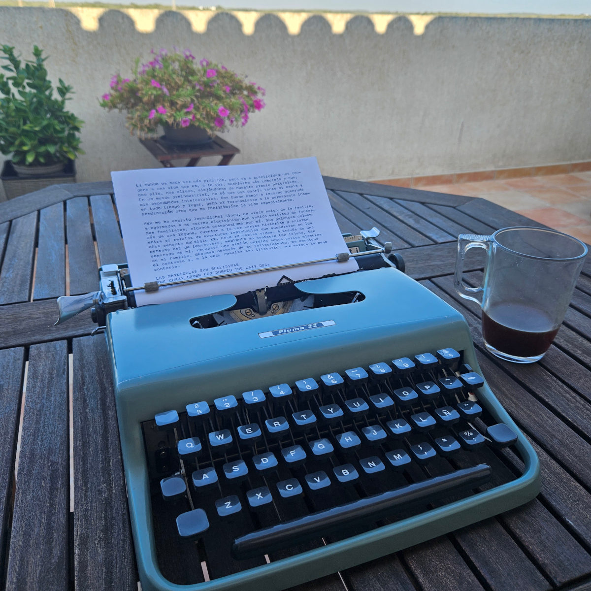 Olivetti Pluma 22
